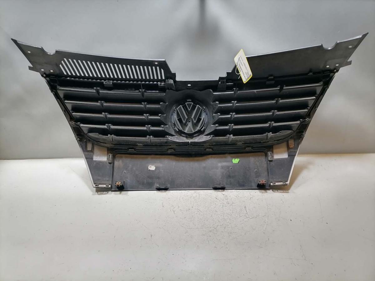 VW Passat 3C original Kühlergrill Bj.2010